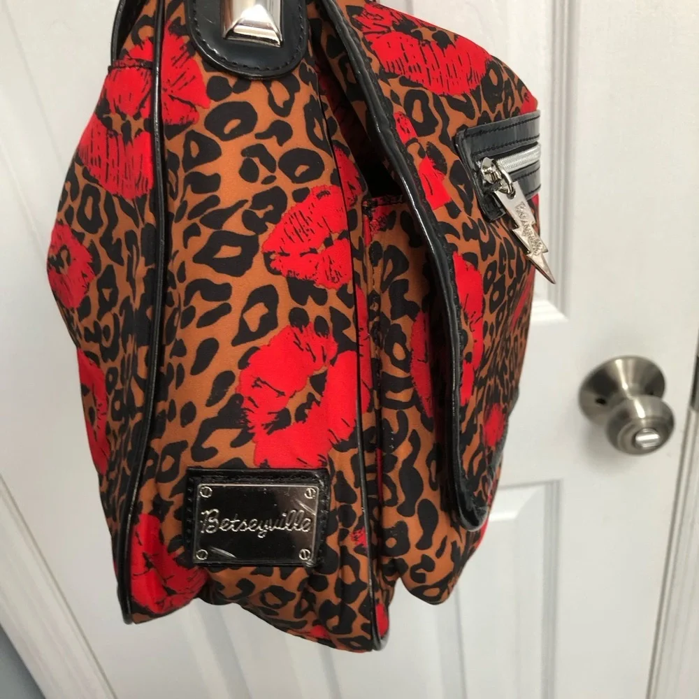 Betsey Johnson see pics